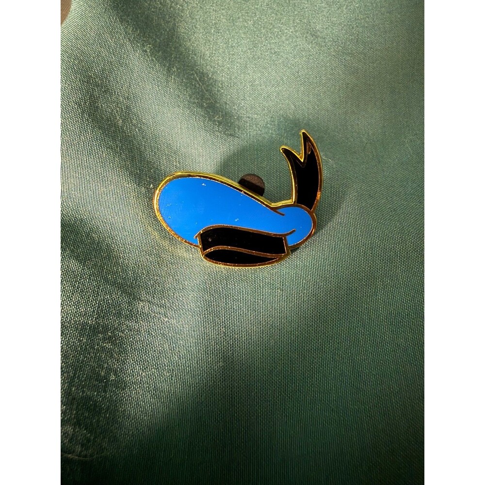 Donald Duck Hat Disney Trading Pin
